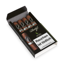Laden Sie das Bild in den Galerie-Viewer, Davidoff Escurio - Petit Robusto