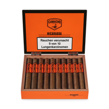 Laden Sie das Bild in den Galerie-Viewer, Camacho Nicaragua - Toro