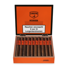 Laden Sie das Bild in den Galerie-Viewer, Camacho Nicaragua - Gran Churchill