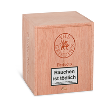 Laden Sie das Bild in den Galerie-Viewer, The Griffins Classic - Perfecto