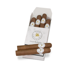 Laden Sie das Bild in den Galerie-Viewer, The Griffins Classic - Gran Robusto