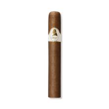 Laden Sie das Bild in den Galerie-Viewer, Davidoff Winston Churchill - The Original Collection - Toro
