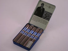 Laden Sie das Bild in den Galerie-Viewer, Rocky Patel - Vintage Series -  Juniors   - 5 Zigarren - 3  Zigarrenblends
