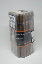 Laden Sie das Bild in den Galerie-Viewer, Villa Zamorano – Churchill – 25 Zigarren-Bundle - Honduras - Longfiller
